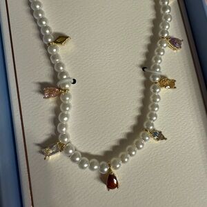 Elegant Pearl Necklace with Multicolor Gemstones